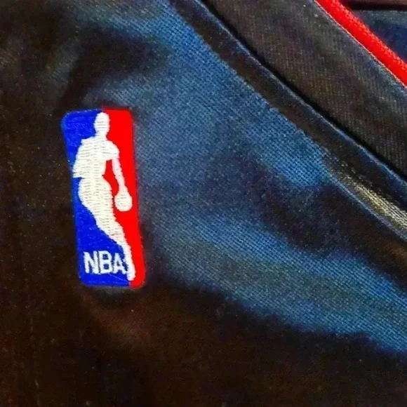 D. Wade Size 50 jersey  from reebok. 100 authentic. - Picture 2 of 7